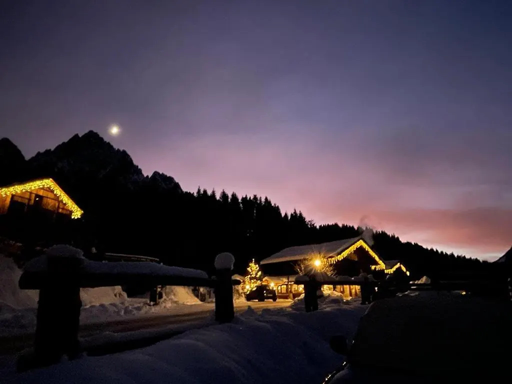 Eirl Dolomites Retreat Sappada Bed & Breakfast
