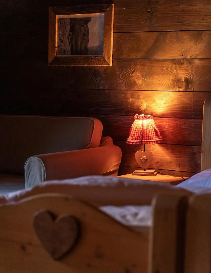***  Eirl Dolomites Retreat Sappada Bed & Breakfast Italy